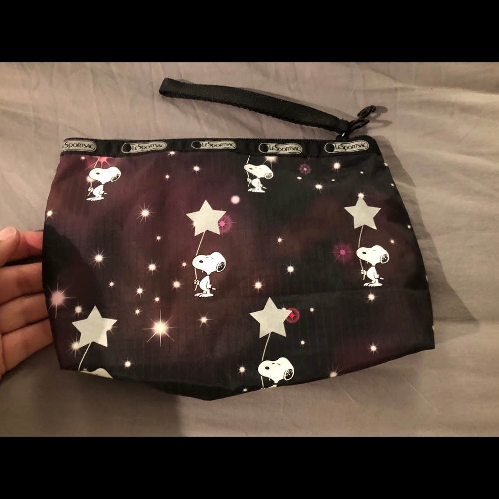 Lesportsac Peanuts Wristlet